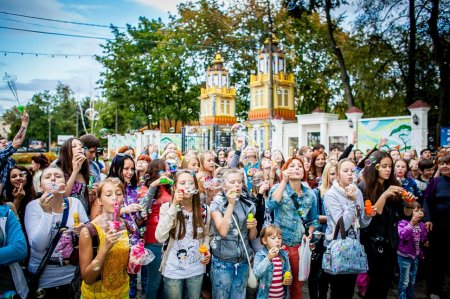 флэшмб Мыльные пузыри в Нижнем Новгороде, фотоотчет